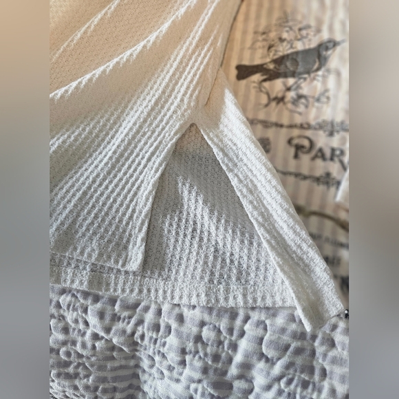 Mossimo Cream Waffle Knit Long Sleeve Top | XL Lace Shoulder Detail - Picture 10 of 13